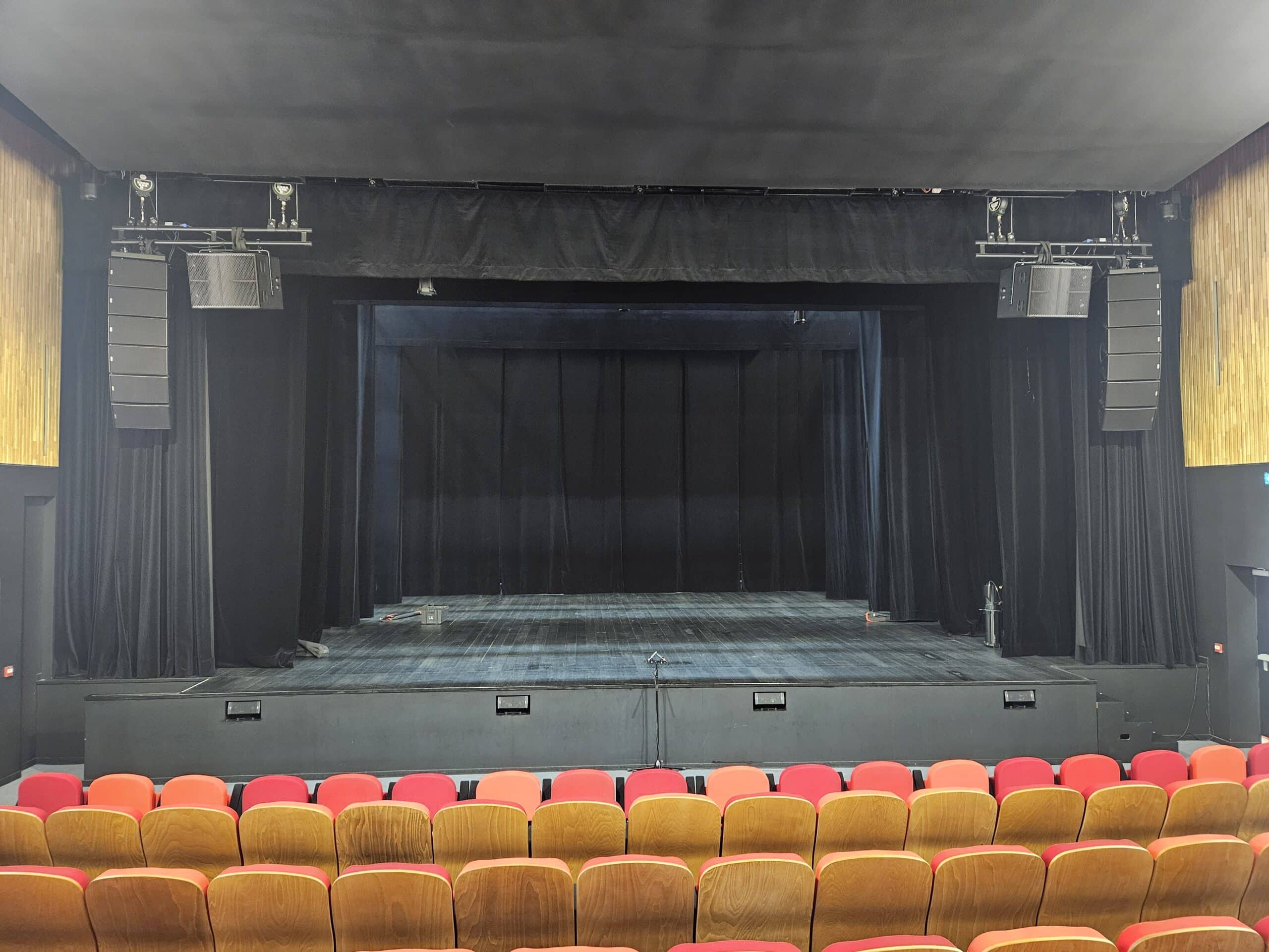 LR événement - Installation 2024 Théâtre Le Marais Challans